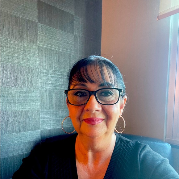 Meet your Posher, Celeste - Picture 1 of 1